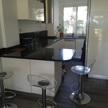 Apartment & Moderne T2 Proche Centre & *